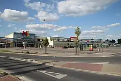 M1 shopping mall