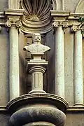 A statue of Sakakini