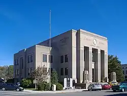Caldwell County courthouse in Princeton