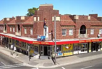 Royal Hotel, Railway Parade