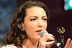 Van der Leeuw performing in Hilversum, 2013