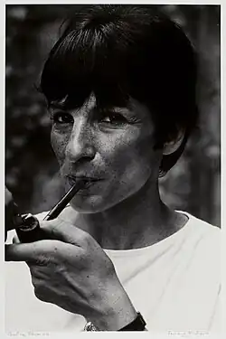 Caroline Alexander (1982)