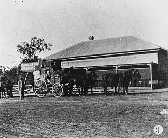 Carriers Arms Hotel at Thane, 1907