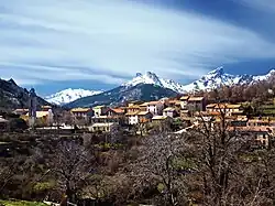A view of the village and the Paglia Orba