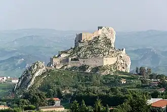 The Castello di Mussomeli, one of the Chiaramonte strongholds granted to Manfredi in the 1360s.