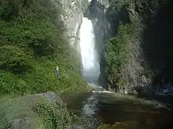 Anana waterfall