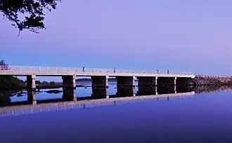 Causeway Lake crossing, 2014