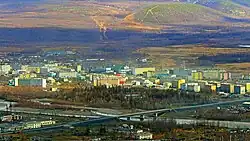 View of central Susuman and the Byoryolyokh River