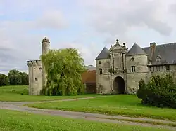 The castle in Esnes