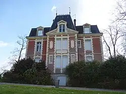 The château in Lahosse