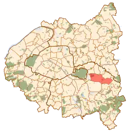 Location (in red) within Paris inner suburbs