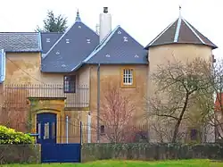 The chateau in Courcelles-sur-Nied