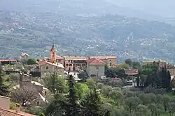 A general view of Châteauneuf-Villevieille