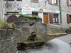 Source of the Par and museum