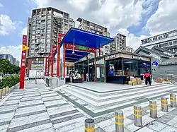 Entrance B (shops)