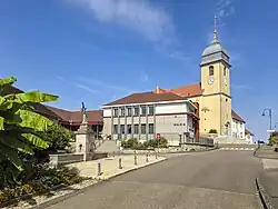 The centre of the village of Chemaudin.