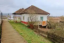 Chețani train stop