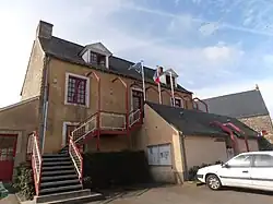 The town hall of Chevillé