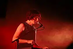 Escott performing at Dark Mofo in 2021.