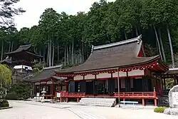 Sanbutsu-dō