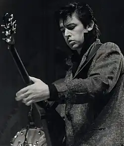 Spedding performing in Toronto, Canada, 1979