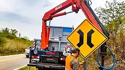 Placing a sign in Neuquén