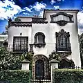 Colonial California house in colonia Nápoles