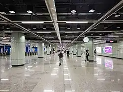 Line 6 Concourse