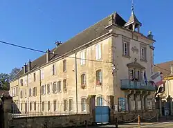 The town hall and school in Conflans-sur-Lanterne