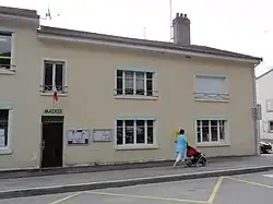 The town hall in Crévéchamps