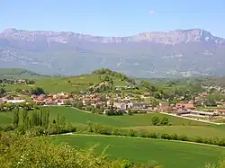 A general view of Brié