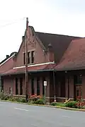 Center cross gable, 2024