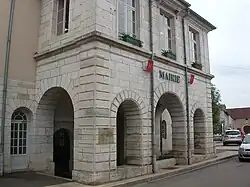 The town hall in Dampierre-sur-Salon