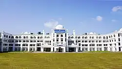 Main block of Darul Huda Islamic University, Chemmad