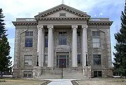 Jackson County Courthouse in Walden