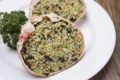 Snow crab fried rice on crab shell