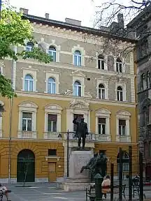 The variously-named Liebner or Darányi Palace (Sándor Stärk, 1896), Lőrinc pap tér 3. Built for then-agriculture minister Ignác Darányi.