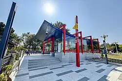 Entrance E