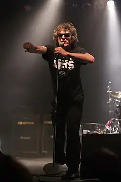 DesRoches performing with The Gord Lewis Band. Phoenix Concert Theatre, Toronto, 11 September 2015.