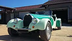 The De la Chapelle Grand Prix was a sporting, streamlined version with less trim, no bumpers, etcetera