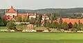 Castle of Derneburg; in the foreground museum and café Glass House