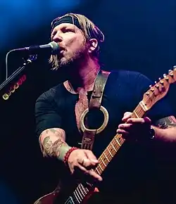 Allman performing at Brooklyn Bowl in Las Vegas in 2018