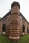 Corner turrets