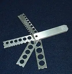 Diamond gauge