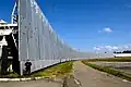 Reflector plates, measuring 11,4&nbsp;m × 2,0&nbsp;m