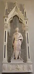 Tabernacle with a standing statue of Saint George