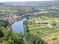 A general view of Douelle