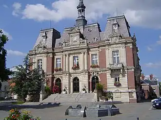 The Hôtel de Ville (town hall)