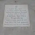 Text on Drakenberg's house in Aarhus
