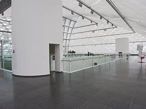 K21, top floor